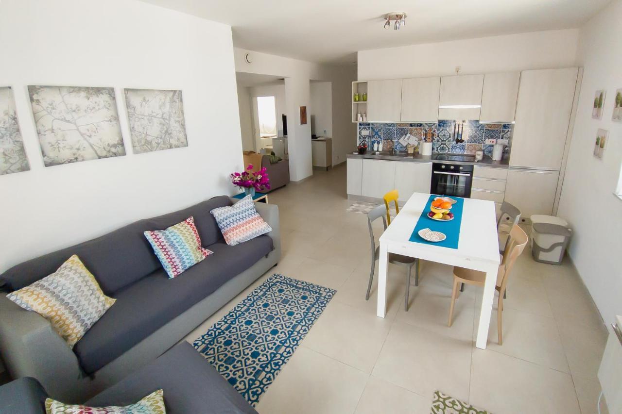 Sliema, Villa Savoia Luxury Apartment For 5 Guests Gzira Exterior photo